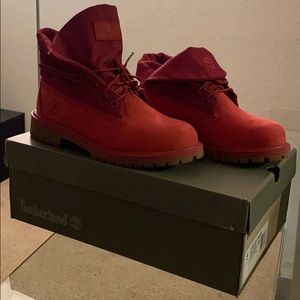 New timberland roll top boots